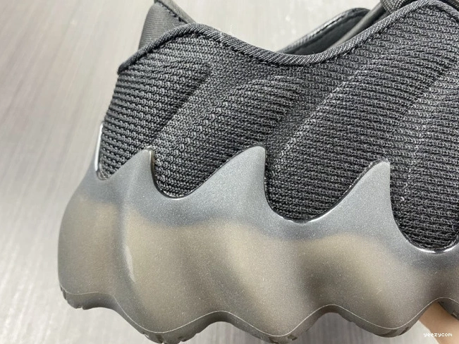 ADIDAS H68032 YEEZY 400 0730